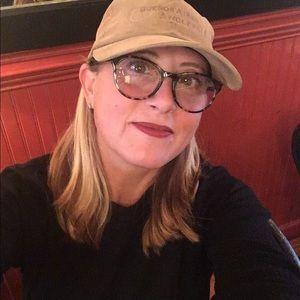 Meet your Posher, Cathy